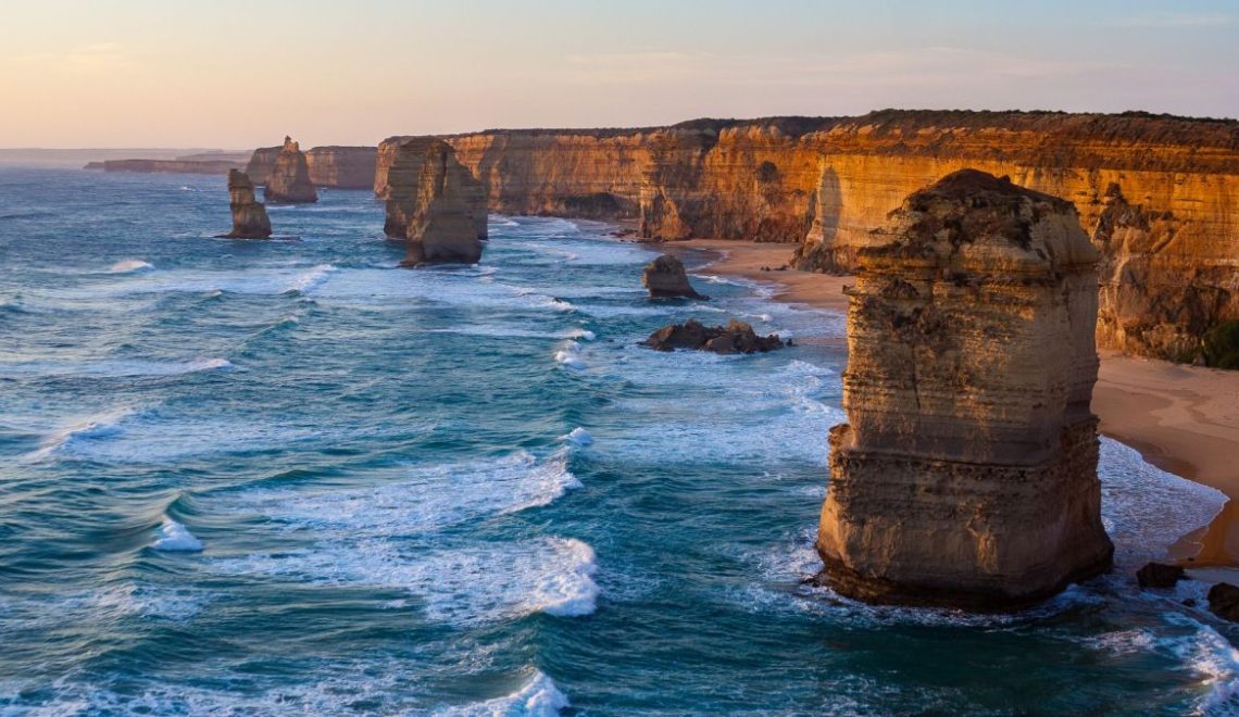 5 Iconic Australian Places to Inspire Your Next Letter